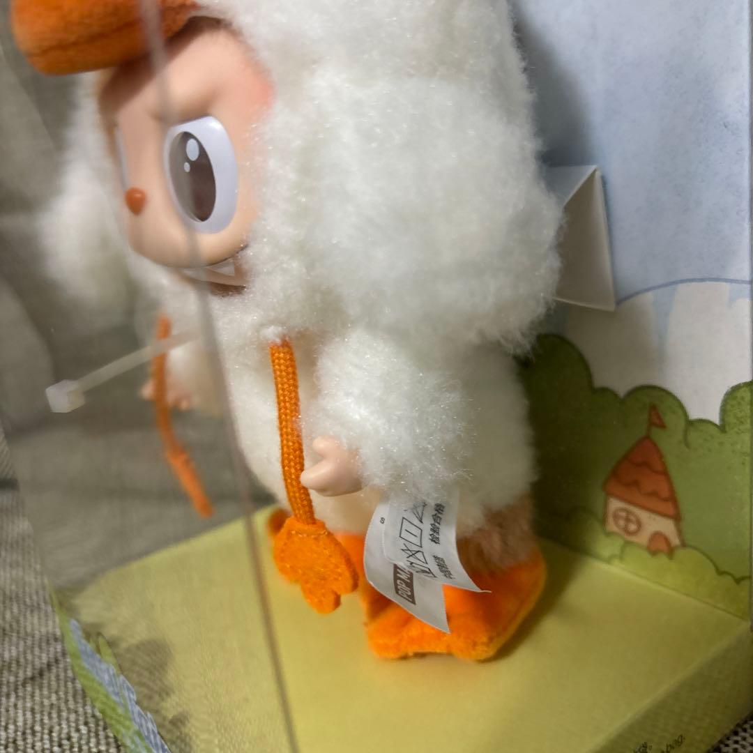 ラブブLABUBU 中国限定一つとcrybaby一つ