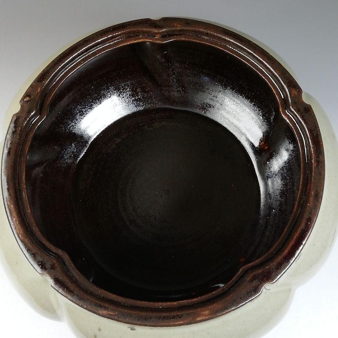 Ｔ６８９　水指　『捻梅　水指』『膳所焼』『淡海ぜぜ 陽炎園 造』　共箱　茶道具