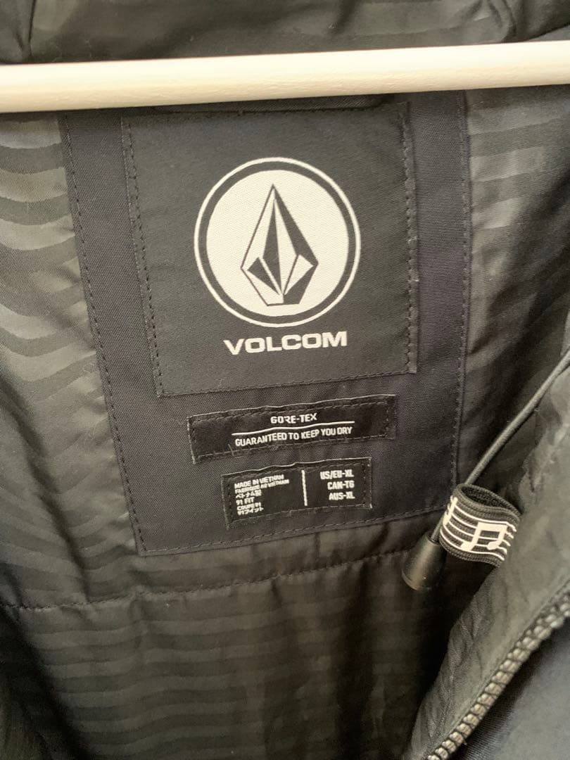 VOLCOM Dua Insulated Gore Jacket XLブラック