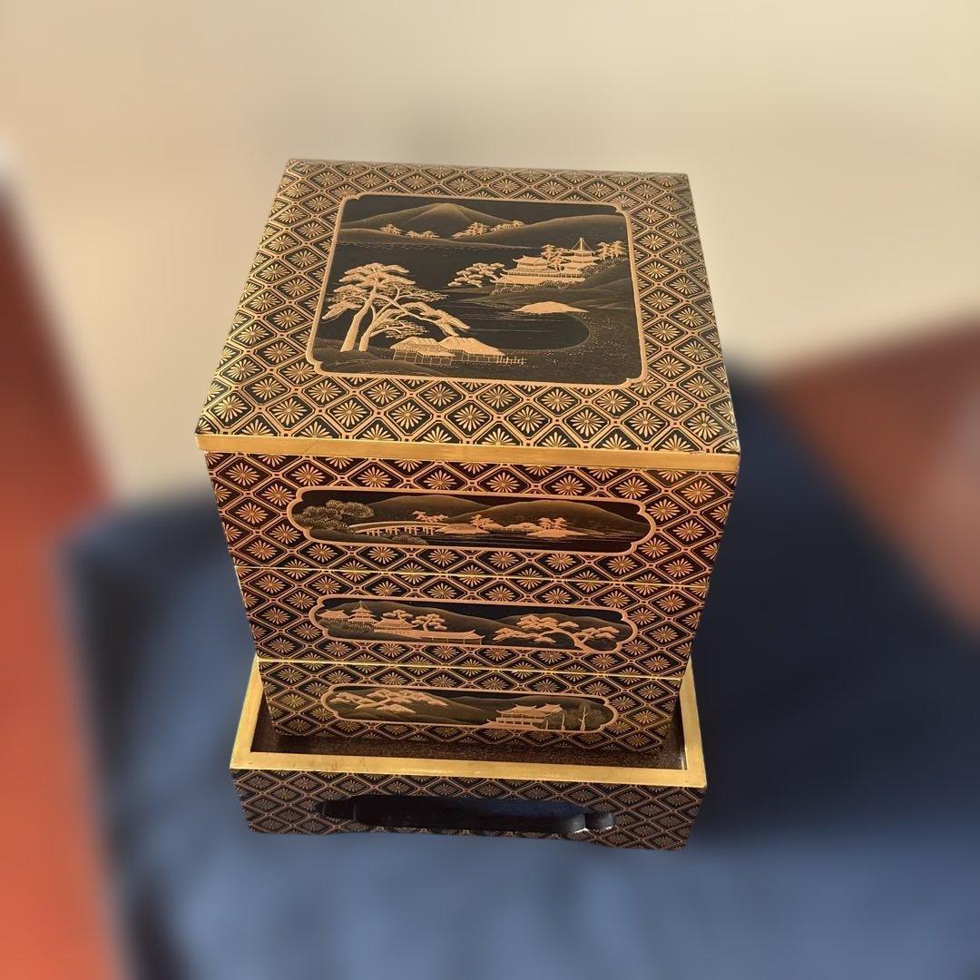 漆塗り重箱 蒔絵3段　輪島塗　骨董　アンティーク　お正月　おせち