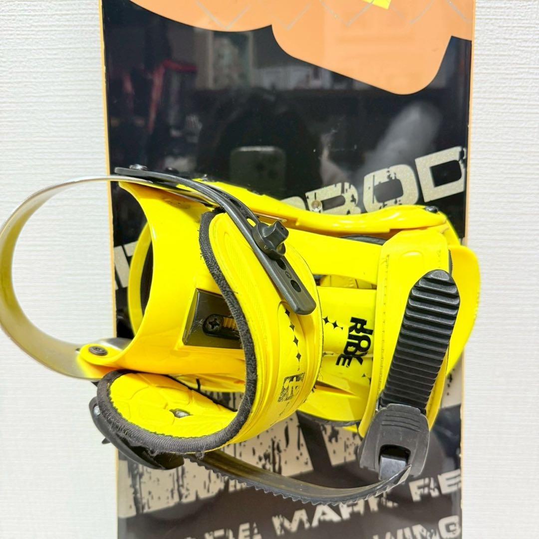 145cm スノーボード＋ビンディングXLセット ULTRALITE