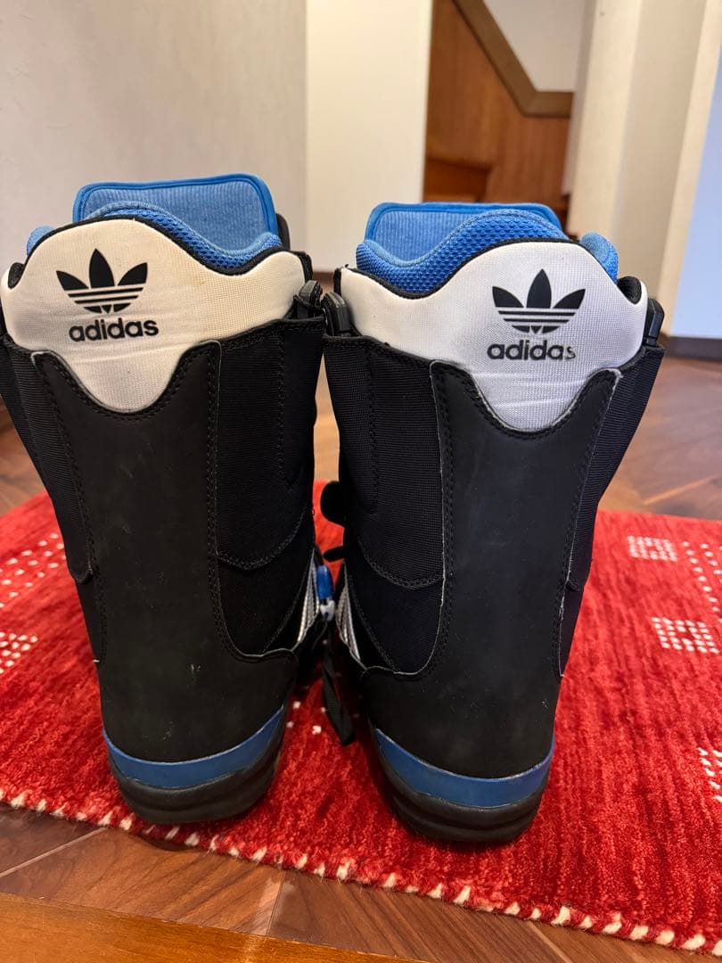 adidas スノーボードブーツ