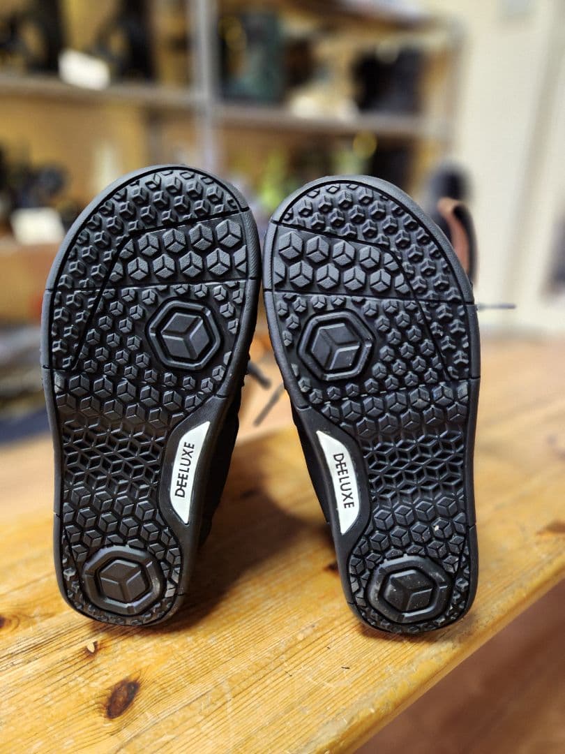 スノーボード 25-26 DEELUXE ARETH RIN S3 27.5cm