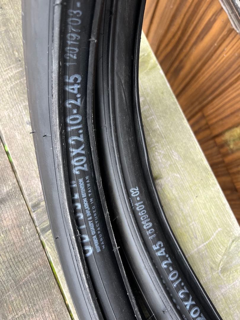 BMX タイヤ ケブラー S&M TRACKMARK X ODYSSEY