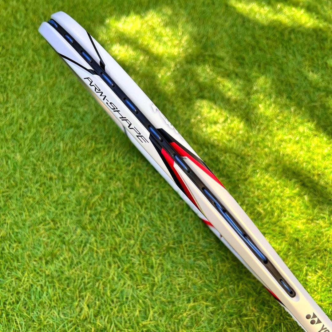 美品！ ヨネックス ナノフォース 8V REV ソフトテニスラケット