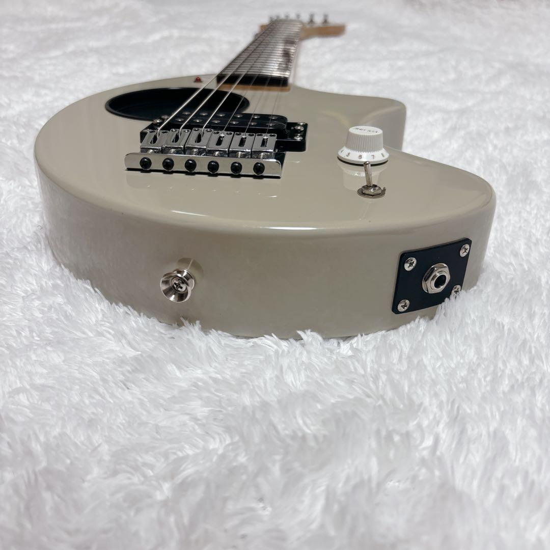 ✨美品✨ Fernandes フェルナンデスZo-3 純正ギタースラップ付き