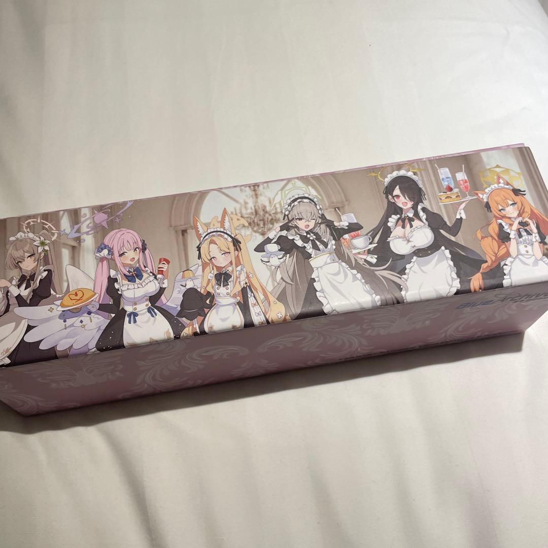 ブルーアーカイブ　ブルアカ　コラボカフェ　韓国　　限定　デスクマット　長パッド