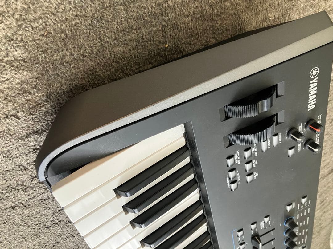 鍵盤楽器 Yamaha MODX 7