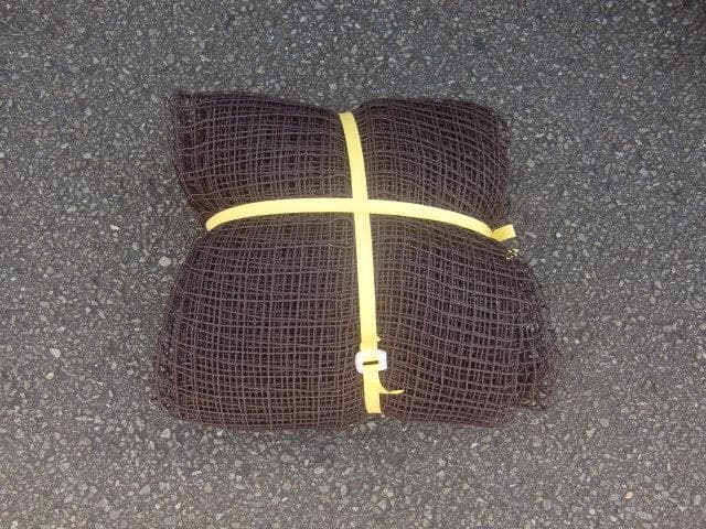 ネット　７，５ｍ×３，９ｍ