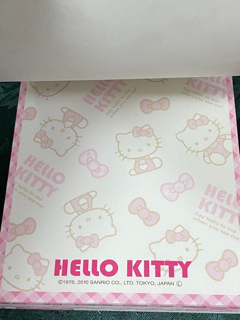 キティちゃん　メモ帳　ボリュームメモ　レトロ　サンリオ　キャラコレ　リボン