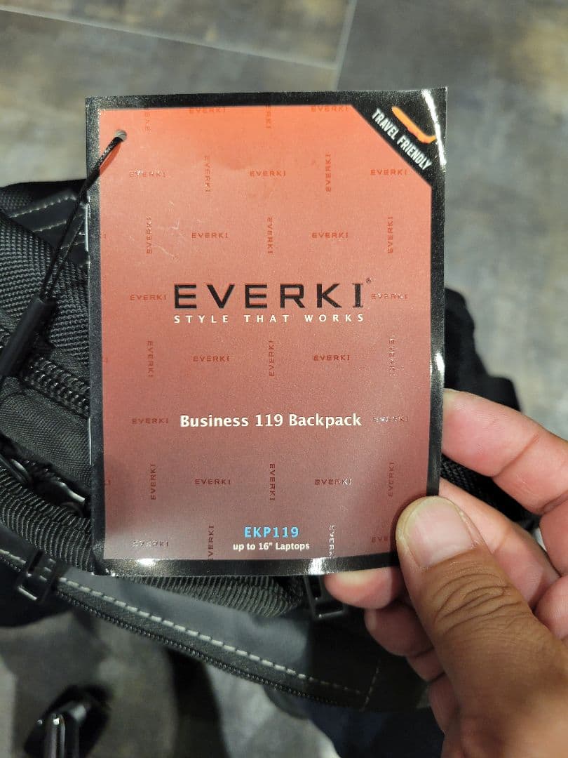 EVERKI TRACKMAN ブラックバックパック