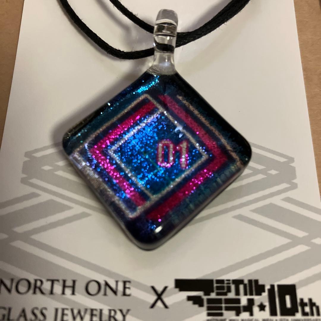 初音ミク　マジカルミライ　10th グラスジュエリー　スクエア