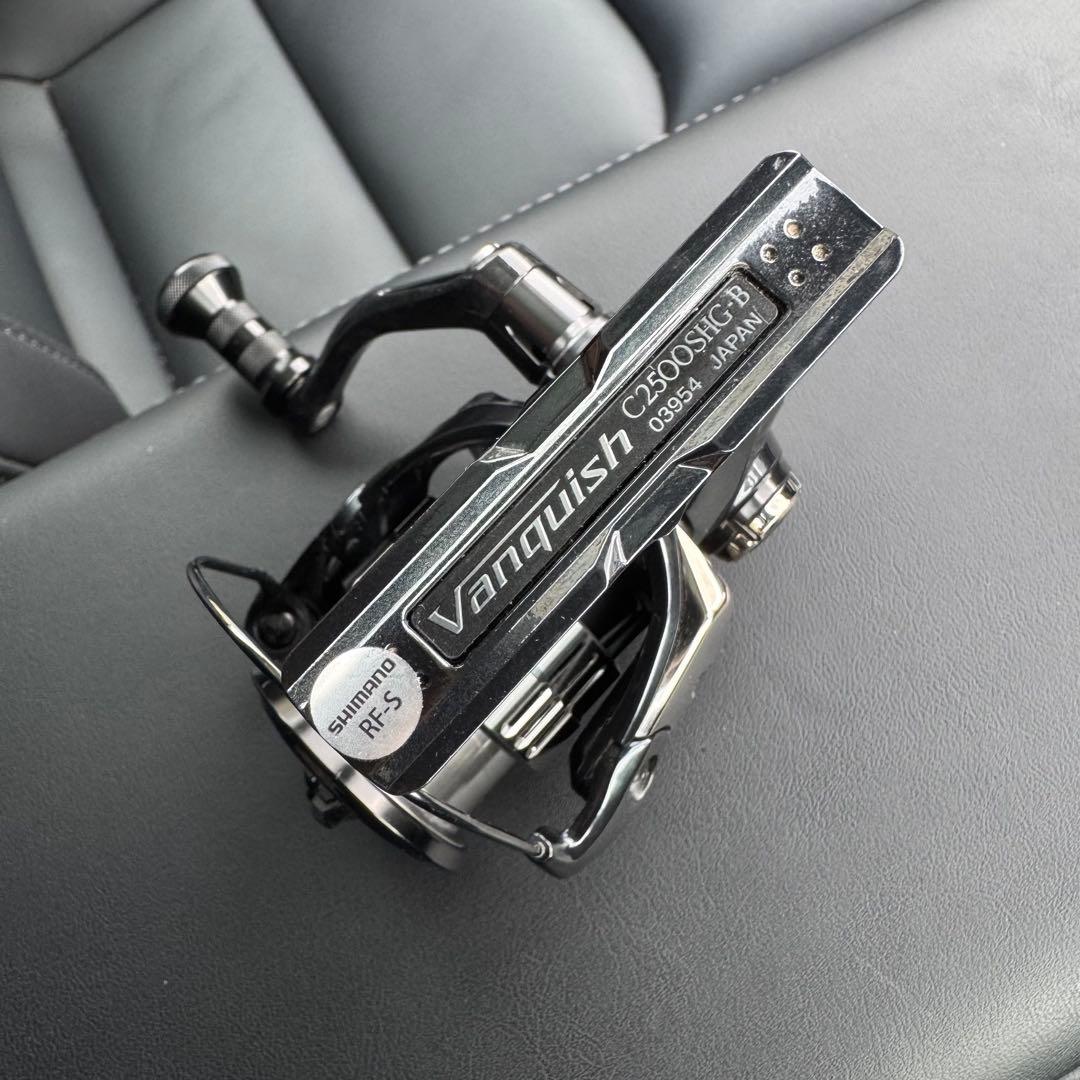 【美品】19ヴァンキッシュ　c2500shg