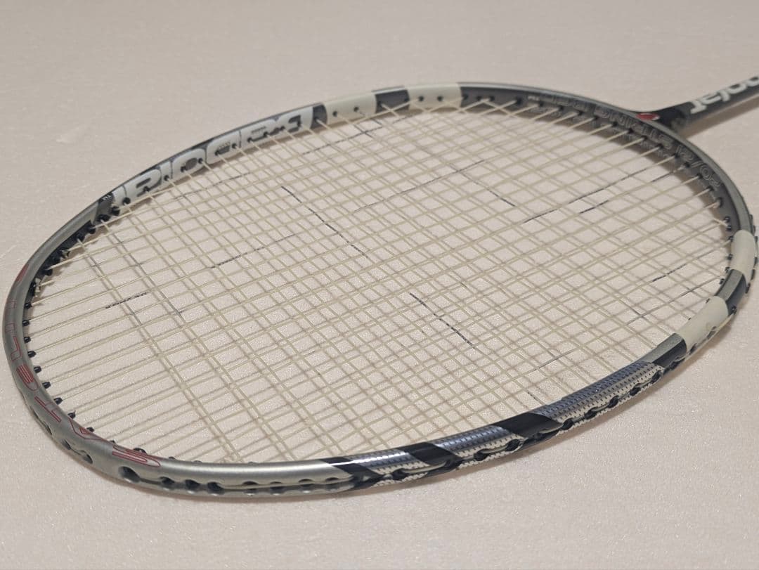 美品　バボラ ニトロ　バドミントンラケット