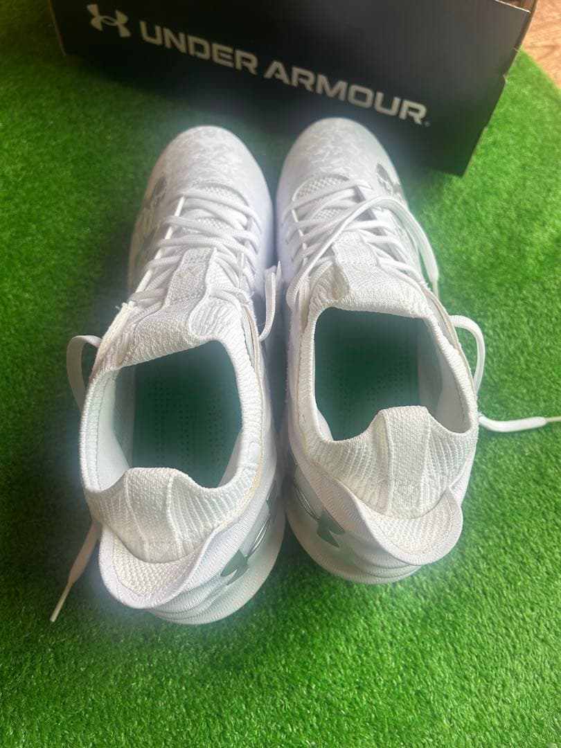 Under Armour スパイク アメフト用