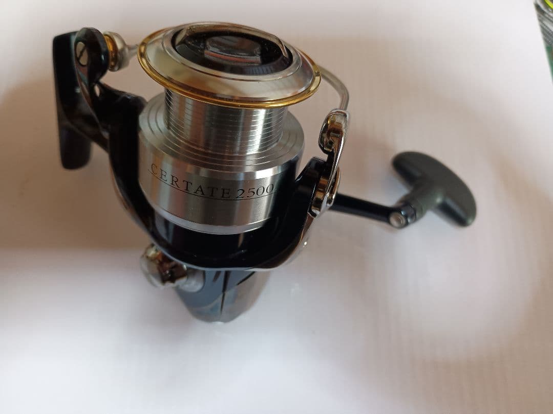 T*G様 ★★DAIWA　04セルテート　2500　MADE IN JAPAN★