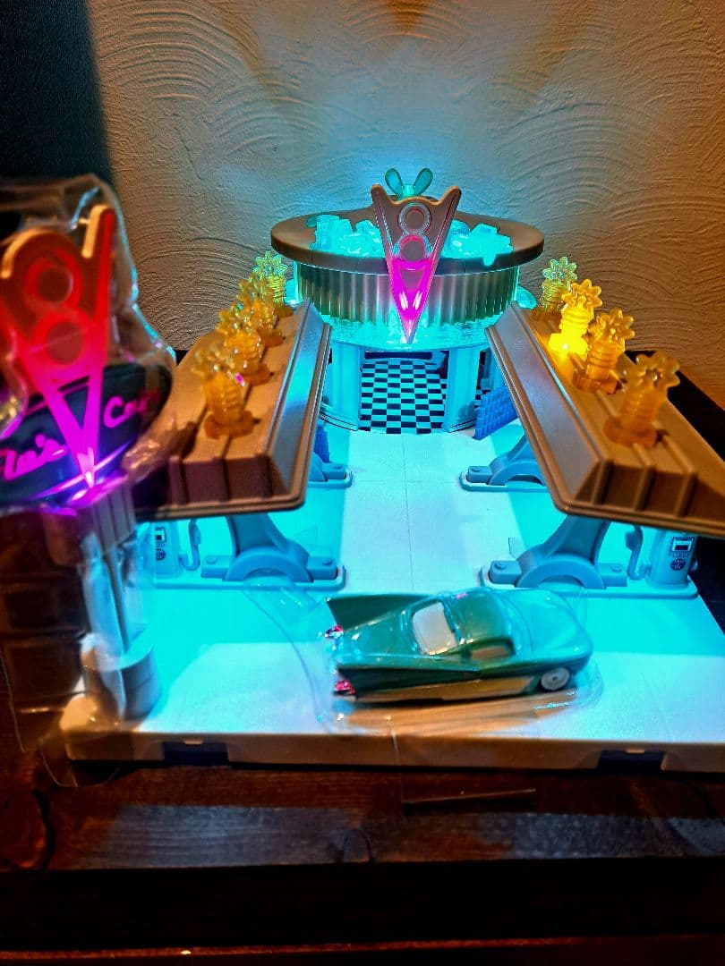 希少♦️カーズ プレシジョンシリーズ V8フローズカフェ