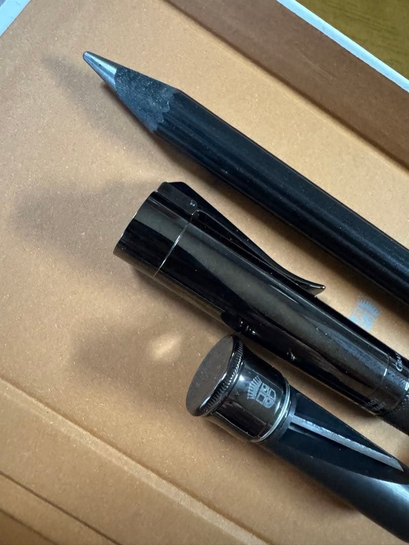 GRAF VON FABER-CASTELL パーフェクトペンシル マグナム