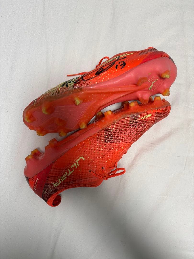Puma サッカーシューズ・スパイク サイン入り