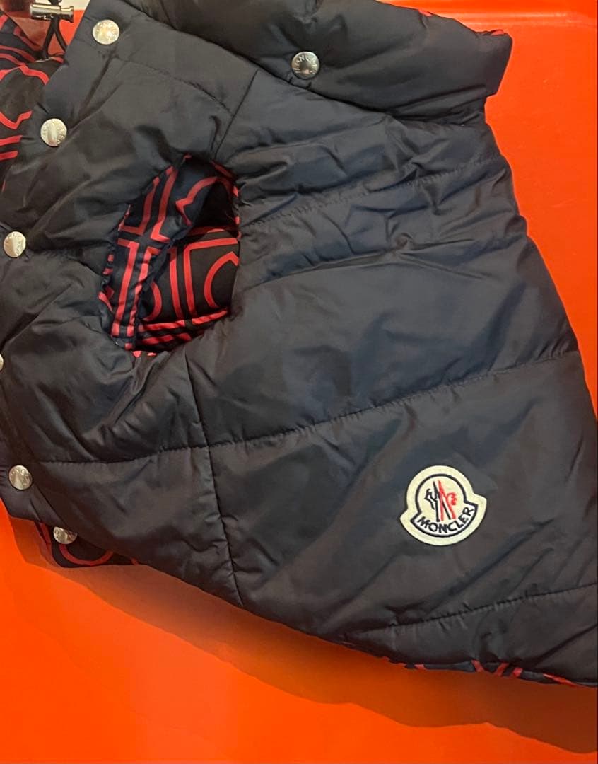 モンクレール　犬　ダウン　ネイビー　赤　紺　リバーシブル　コート　POL