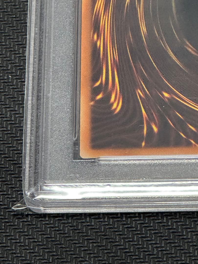 遊戯王　レッドアイズ・ブラックドラゴン　アジアホロ　PSA7 真紅眼の黒竜