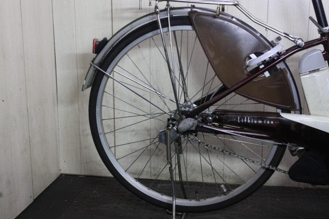 ブリヂストン A22アシスト 大容量8.1AH 26インチ 3段 茶色