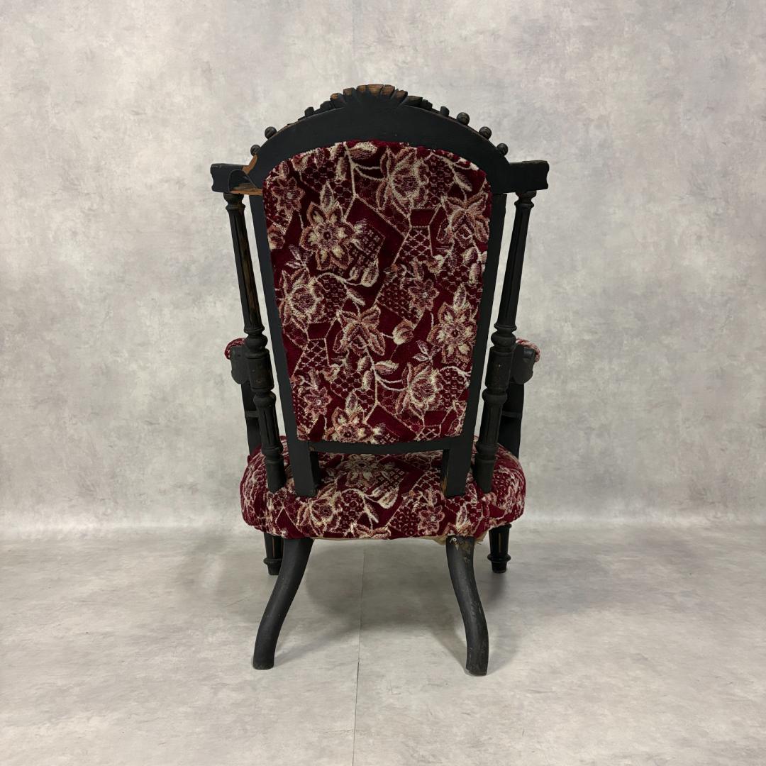 ネパール　パタン　アンティークアームチェア【B】