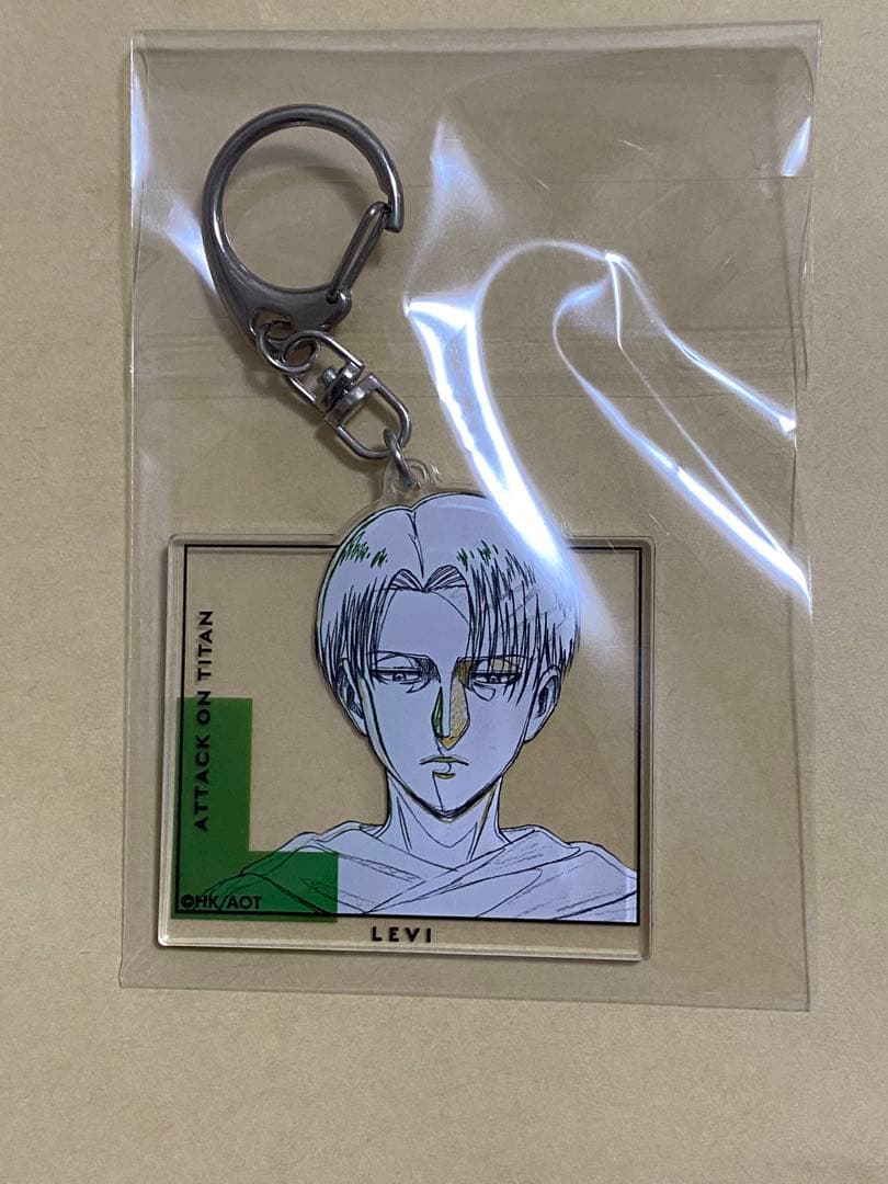 進撃の巨人 アクリルキーホルダー　リヴァイ　原画