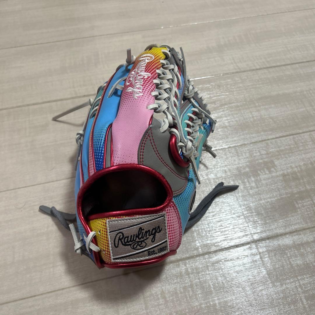 Rawlings 多色使いグローブ
