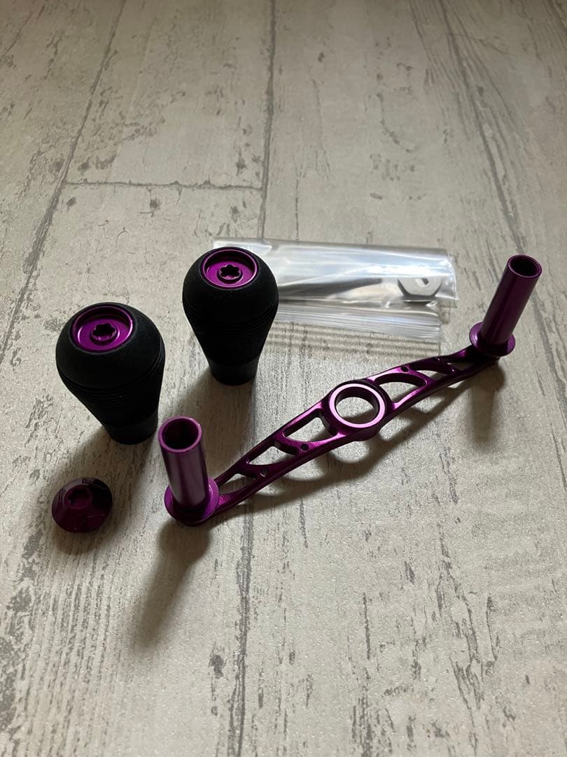 DRT・バリアル×LIVRE・クランク110 パープル