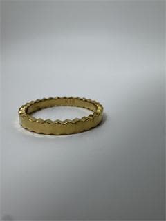 K18ゴールド 波形エッジリング1.26g 9号