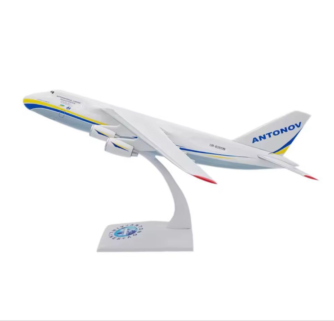 1/200スケールANTONOV AIRLINES AN-225モデル