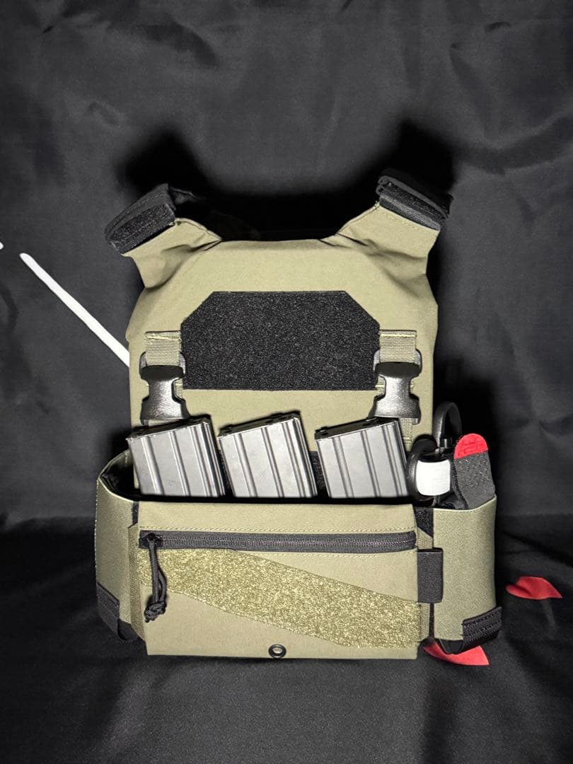 T-REX ARMS プレートキャリアレプリカ　レンジャーグリーン