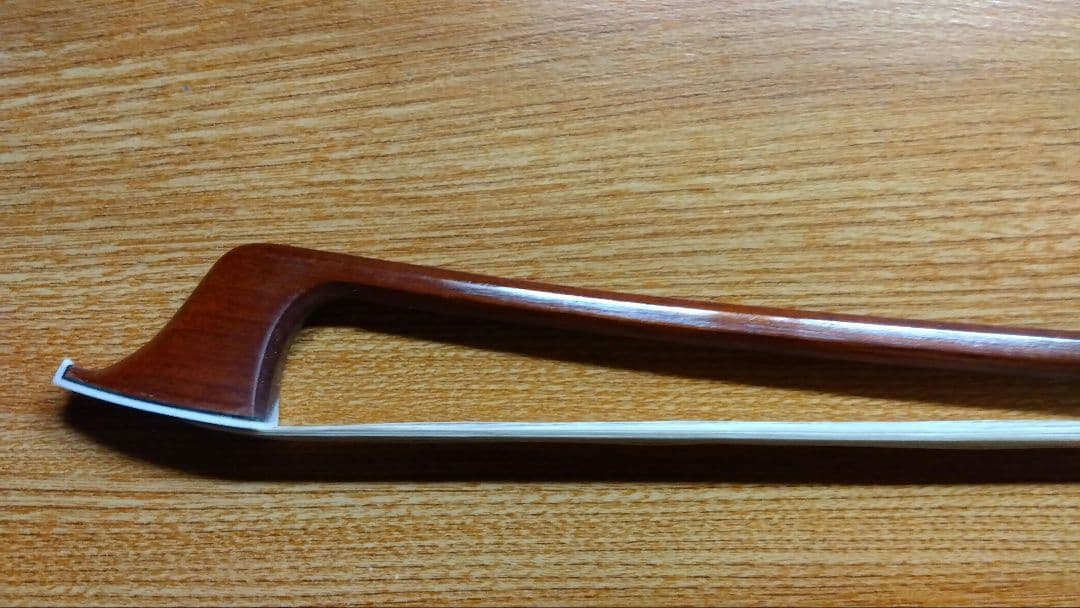 高級チェロ弓(size4/4)