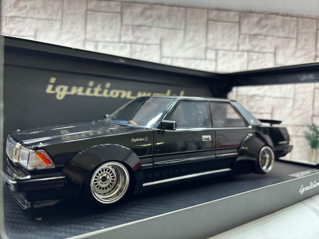 1/18ミニカー IG クラウンワークス　フォーカスレーシング深リムカスタム