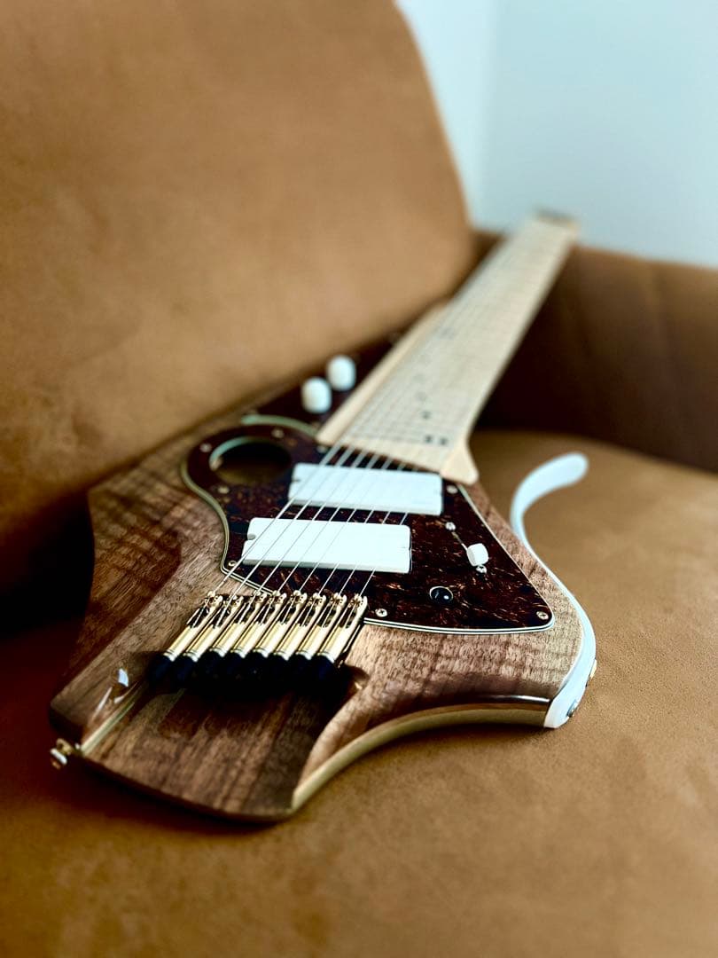 MotherPluckerGuitars 8弦 ギター　限定最終値下げ