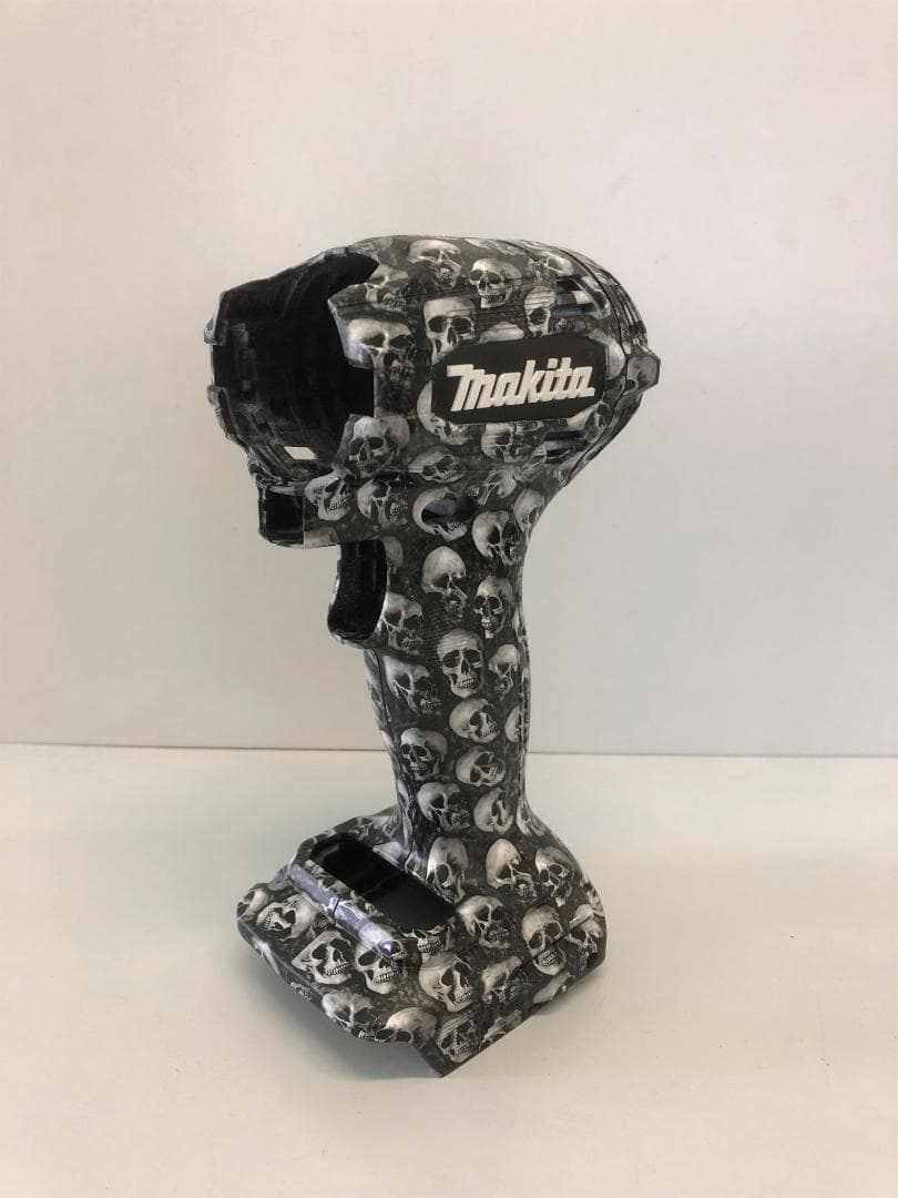 マキタ　インパクトドライバー　TD172　カスタムハウジング外装　ミニスカル柄