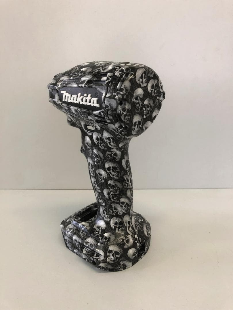 マキタ　インパクトドライバー　TD172　カスタムハウジング外装　ミニスカル柄