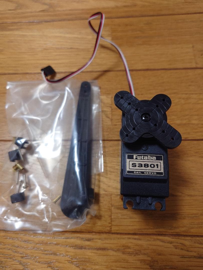 フタバ　大型セールコントロール用サーボ　FP-S3801　新品未使用