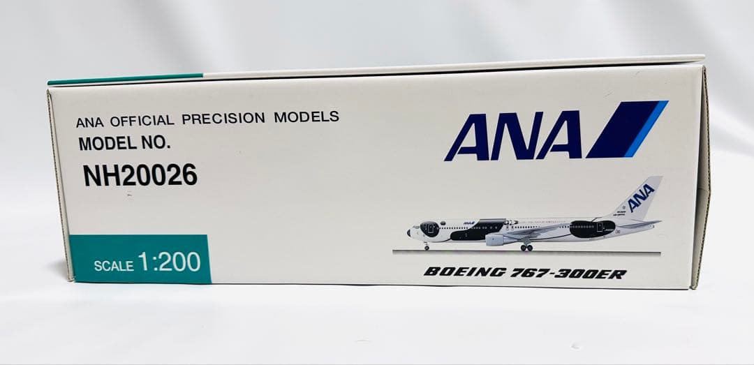 全日空商事 1/200 ANA B767-300ER FLY! パンダ