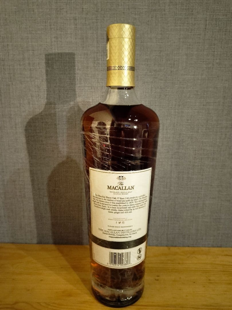 The Macallan 25年 ハイランドシングルモルトウイスキー