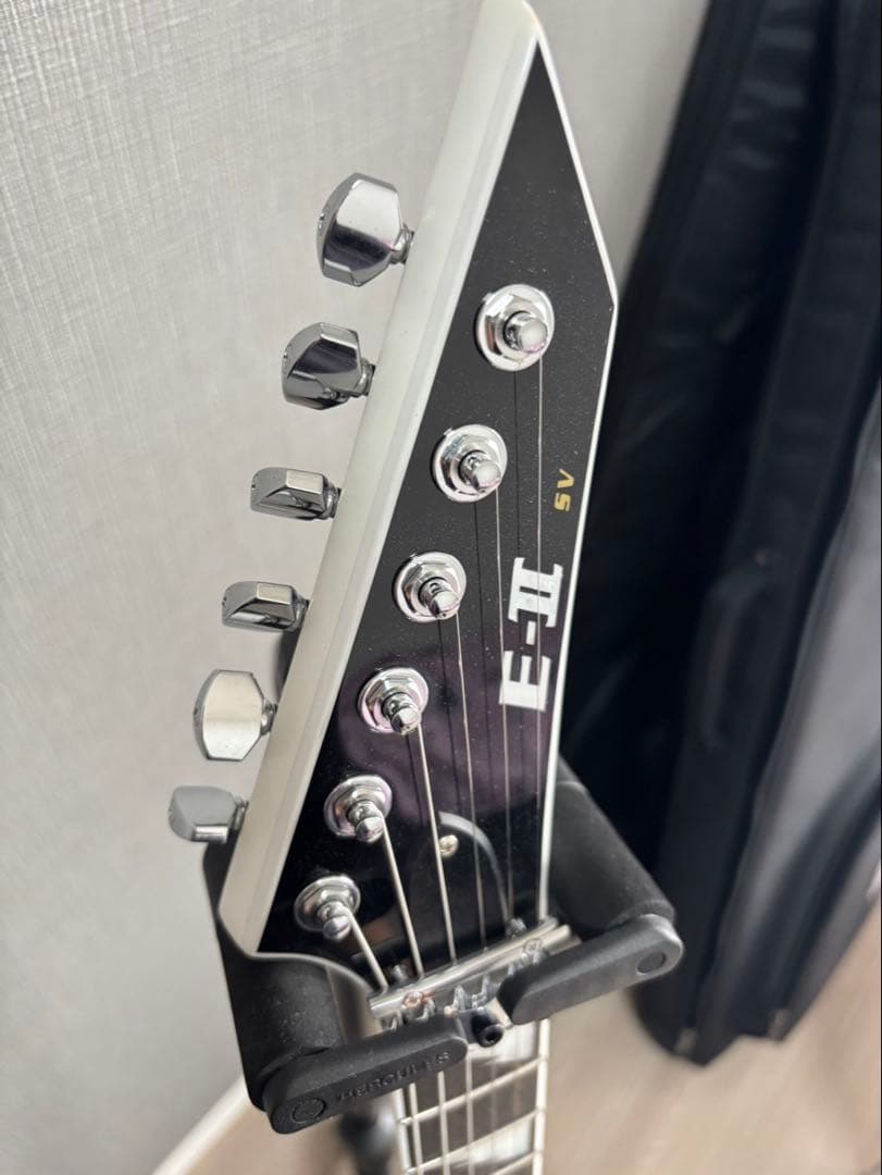 E-II SV ホワイト フライングv