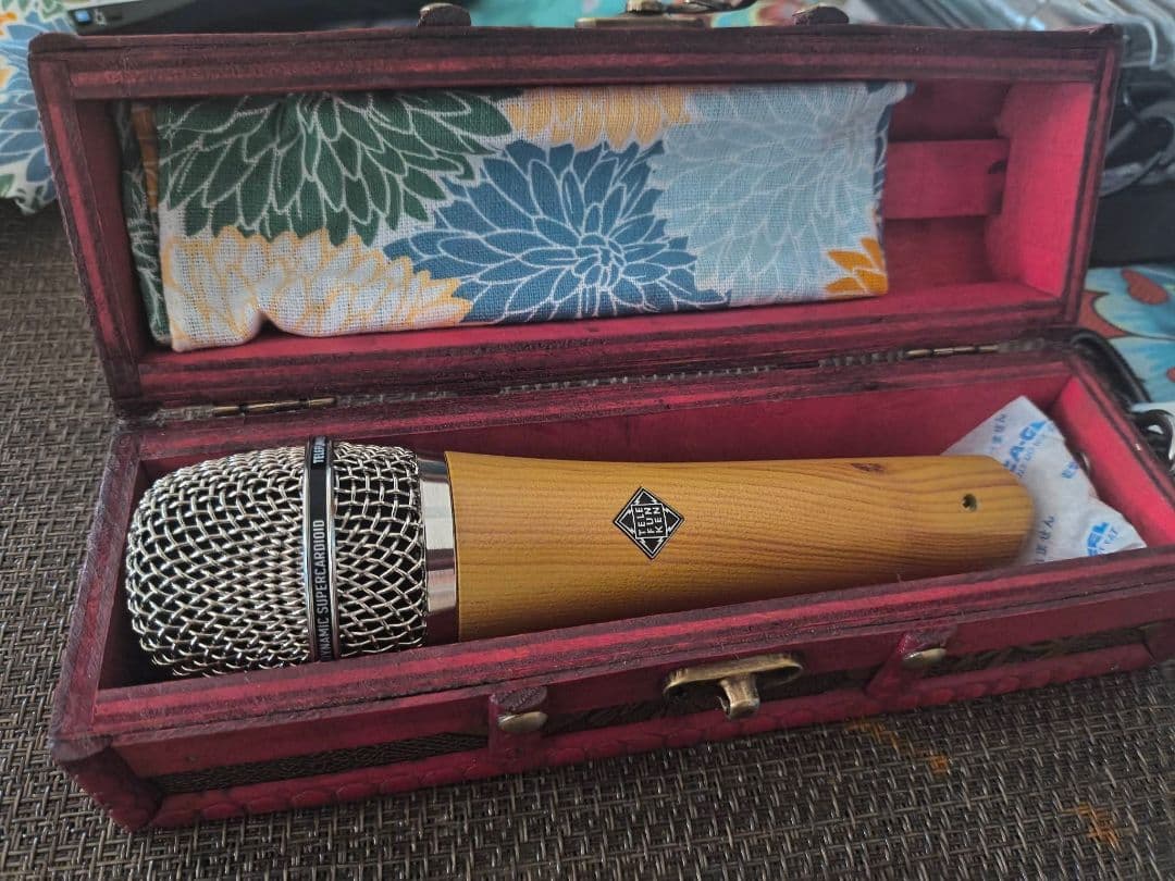 TELEFUNKEN　M80 ダイナミックマイク