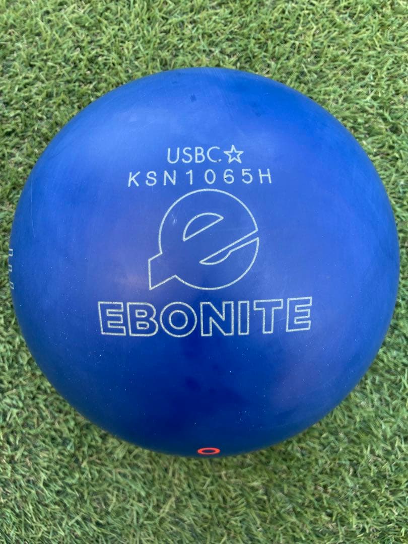 ＊*い様 EBONITEザ・ワン ウレタン78D 15ポンド