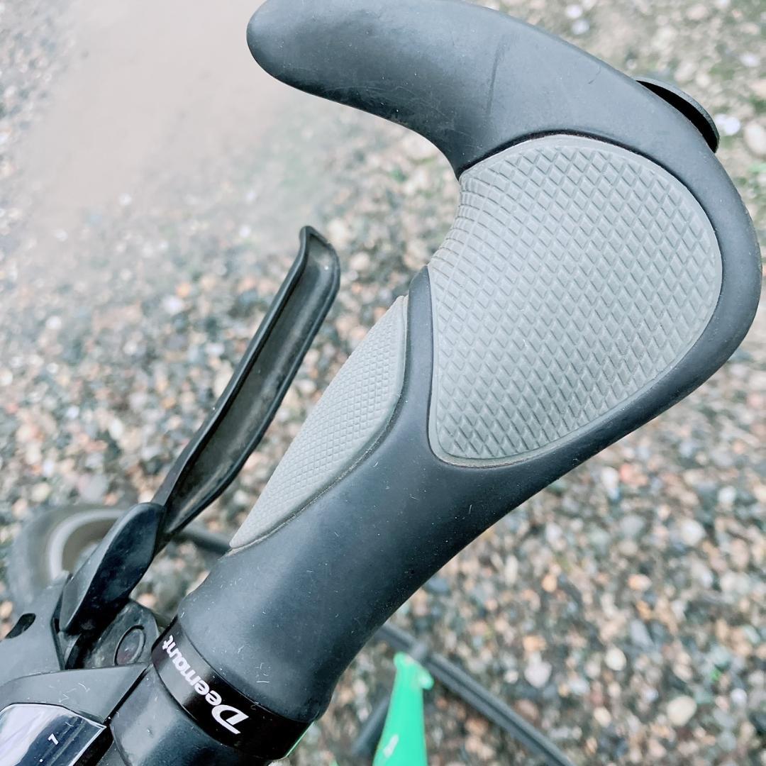 埼玉県上尾市引取り】クロスバイク　あさひ　SR700S　ROOTS　L21