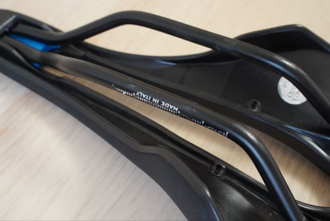 Selle Italia SLR BOOST TM スーパーフロー Sサイズ