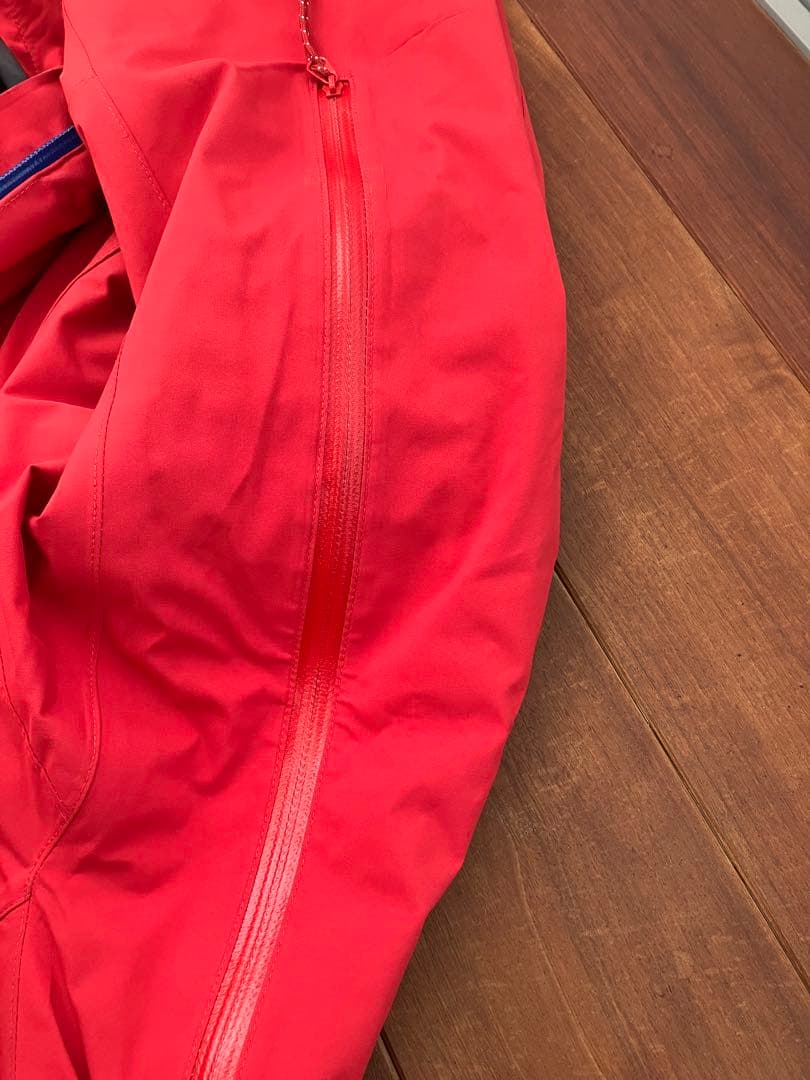 モンベル　ストームパーカー　週末セール