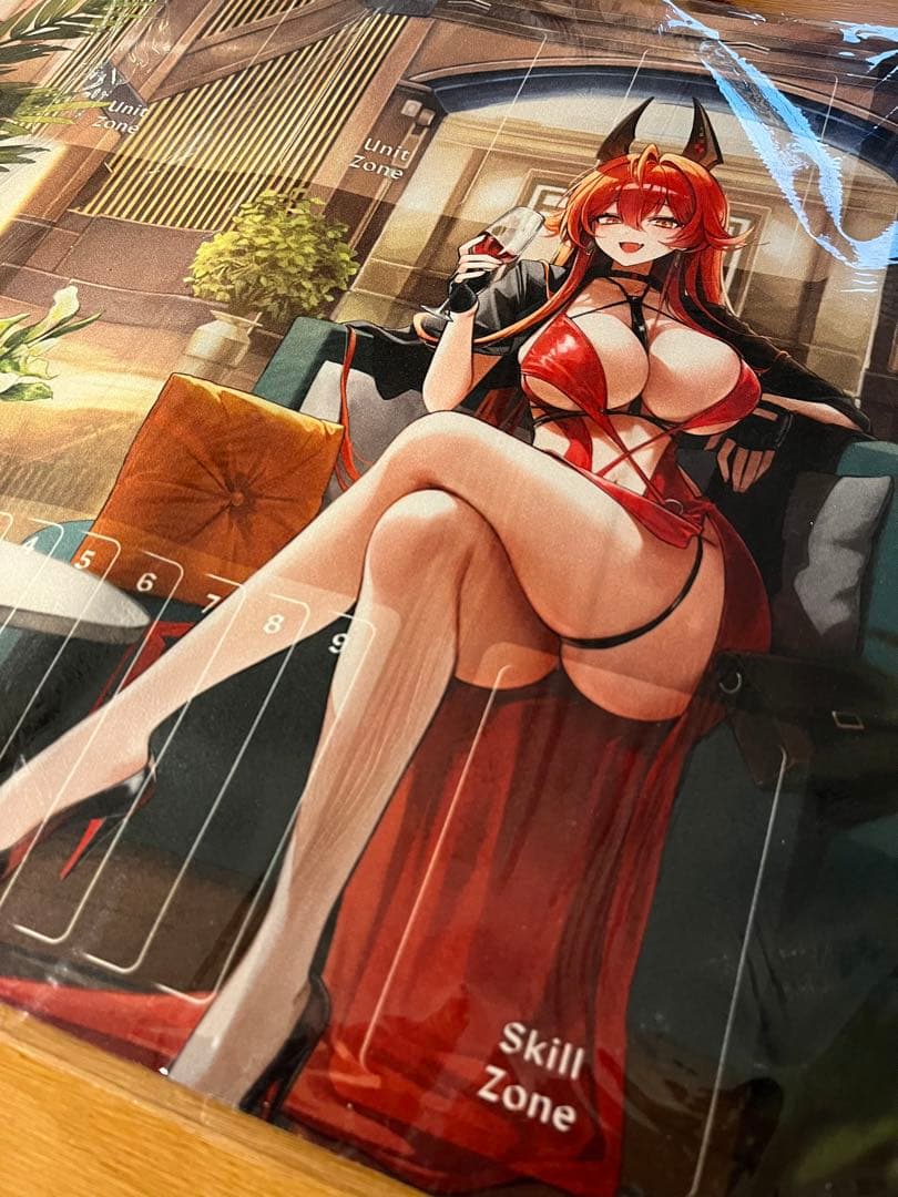 NIKKE NIVELARENA ニベルアリーナ　レッドフード　プレイマット