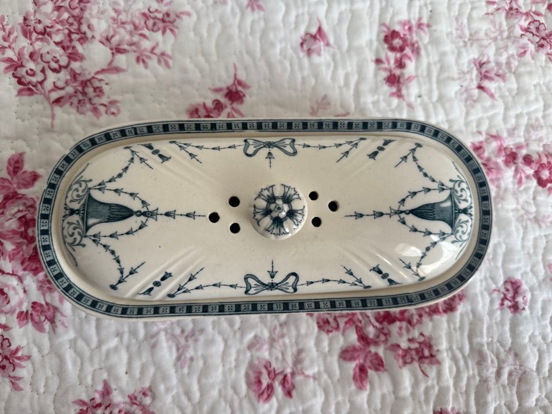 フランスアンティーク　エミール・ブルジョア　陶器製の歯ブラシケース