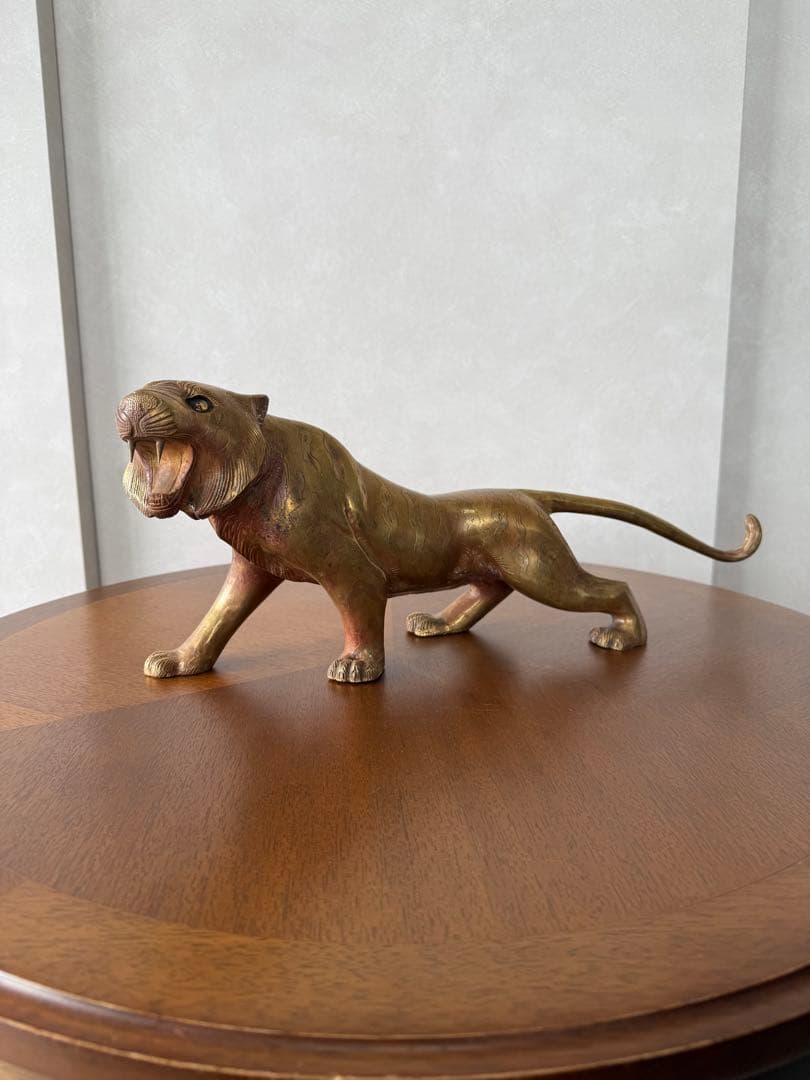 真鍮　ブラス 　オブジェ　虎　タイガー　金　ゴールド　金属　大型